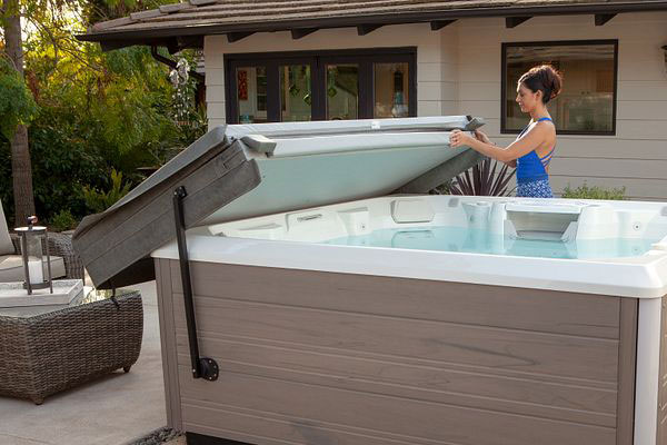 Hot Spring® Cover Lifters